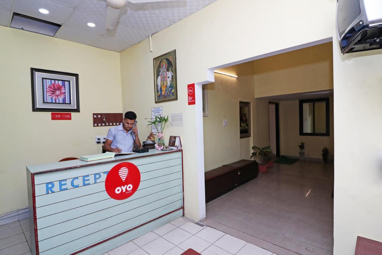 Oyo 14179 Panchvati Dehradun Exterior photo